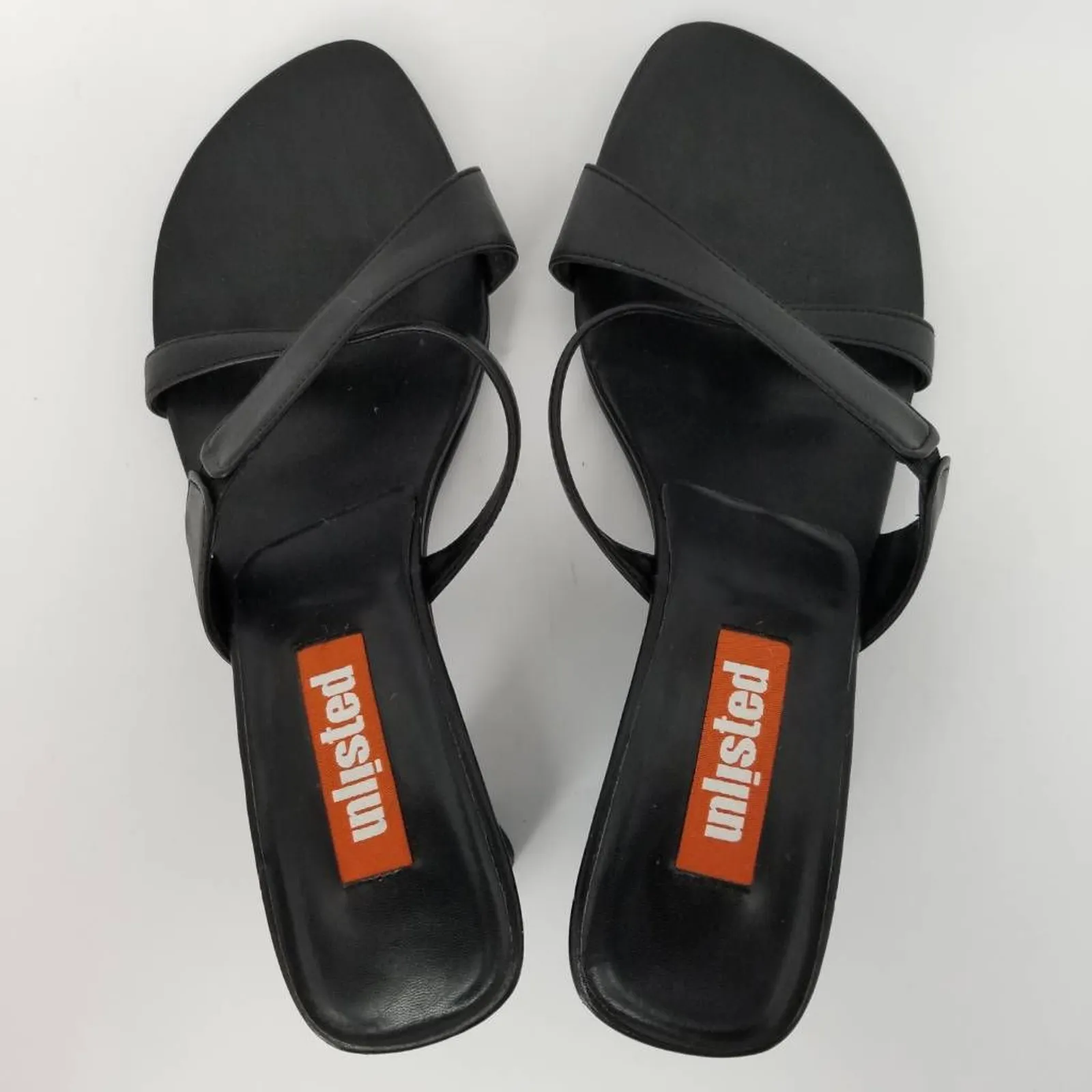 Unlisted Kenneth Cole Womens Sandal Spool Heels Black Leather Slip Ons Size 7.5 - Image 4