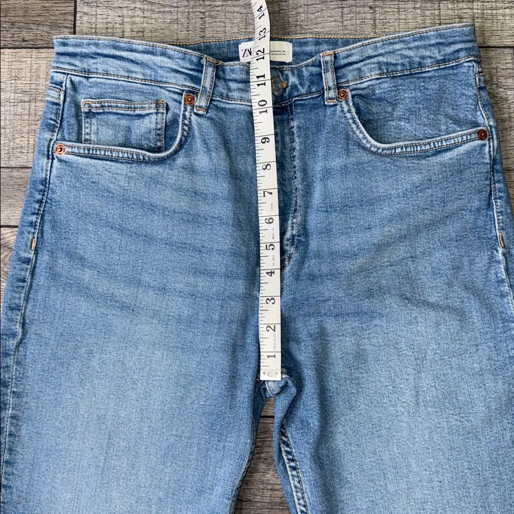 Zara High Rise Straight Leg Light Blue Wash Raw Distressed Hem Jeans - Image 6