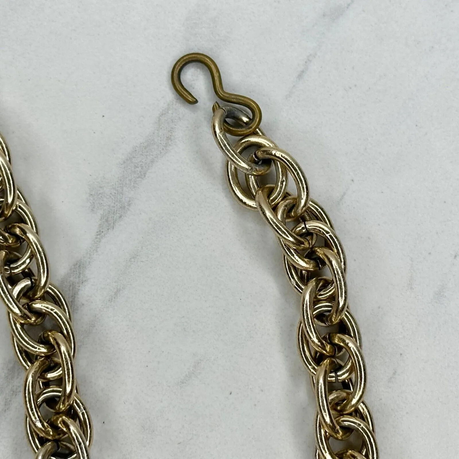 Lightweight Gold Tone Chain Belt XS/Small (XS/S) ✨ - Image 2