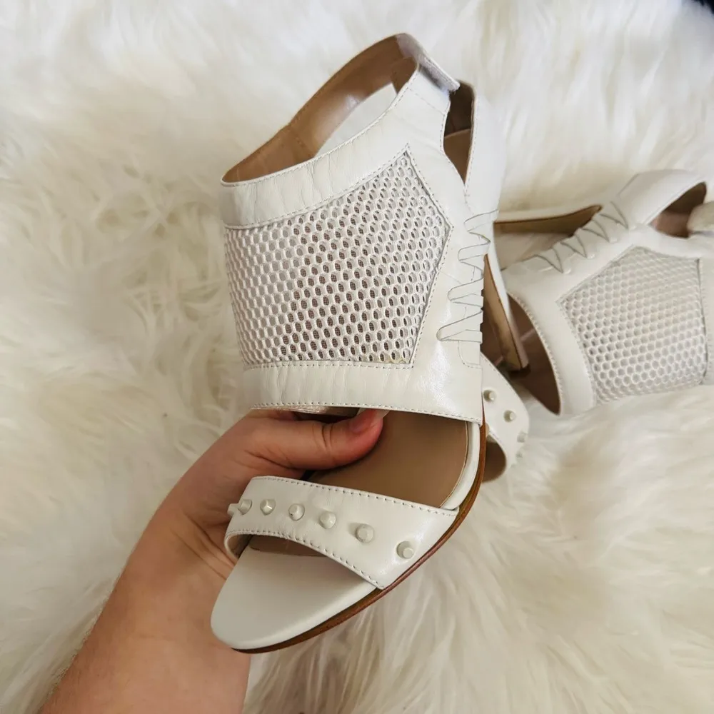 Nicole Miller Artelier leather strappy fishnet white high heels sandals shoes - Image 3