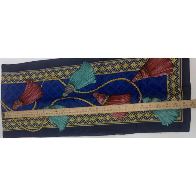 Vintage Avon 1980’s Italian Designer Old Money Rectangle Classy Italy Scarf - Image 5