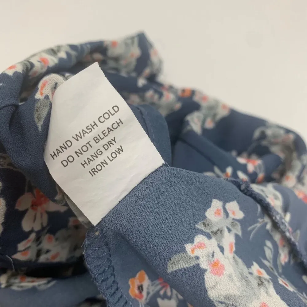 Sienna Sky Floral Cold Shoulder Blouse Top Keyhole Detail Size Small Blue White - Image 6