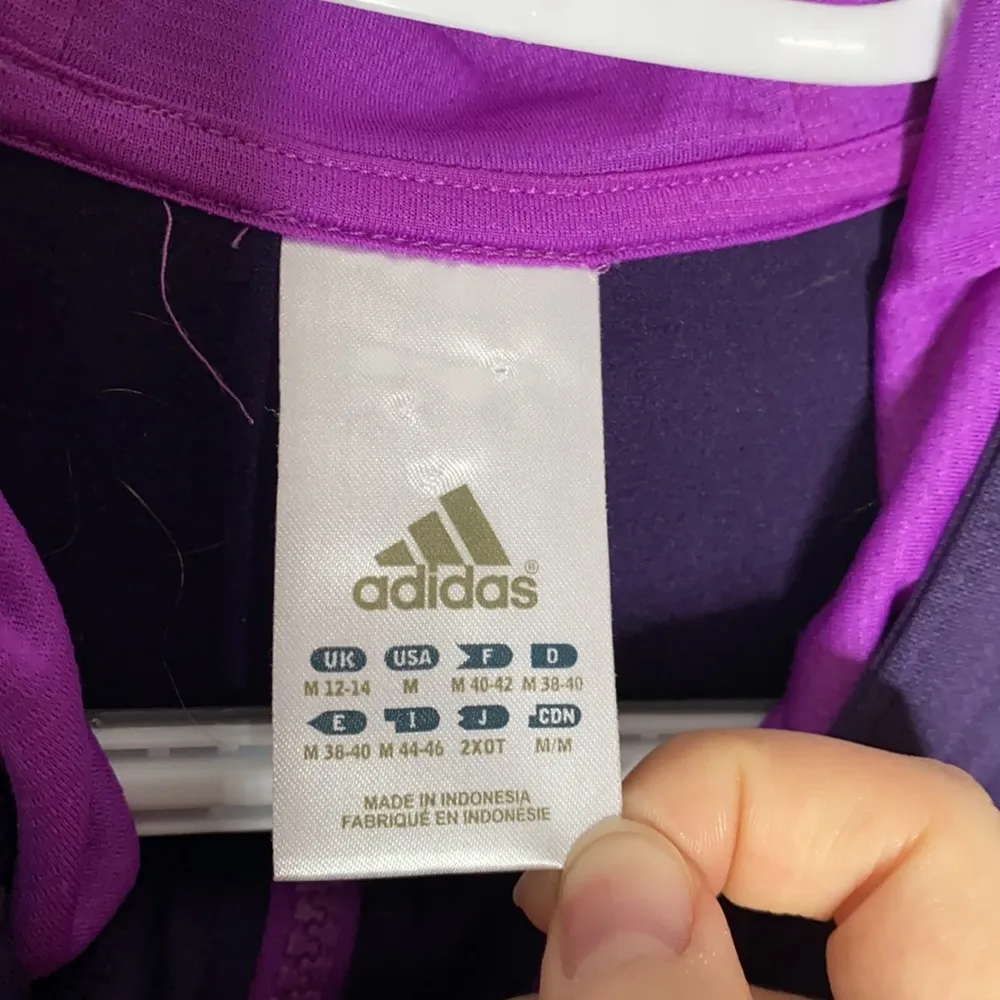 Adidas purple full zip hoodie with contrast pink zip three stripes detail size M - Image 11