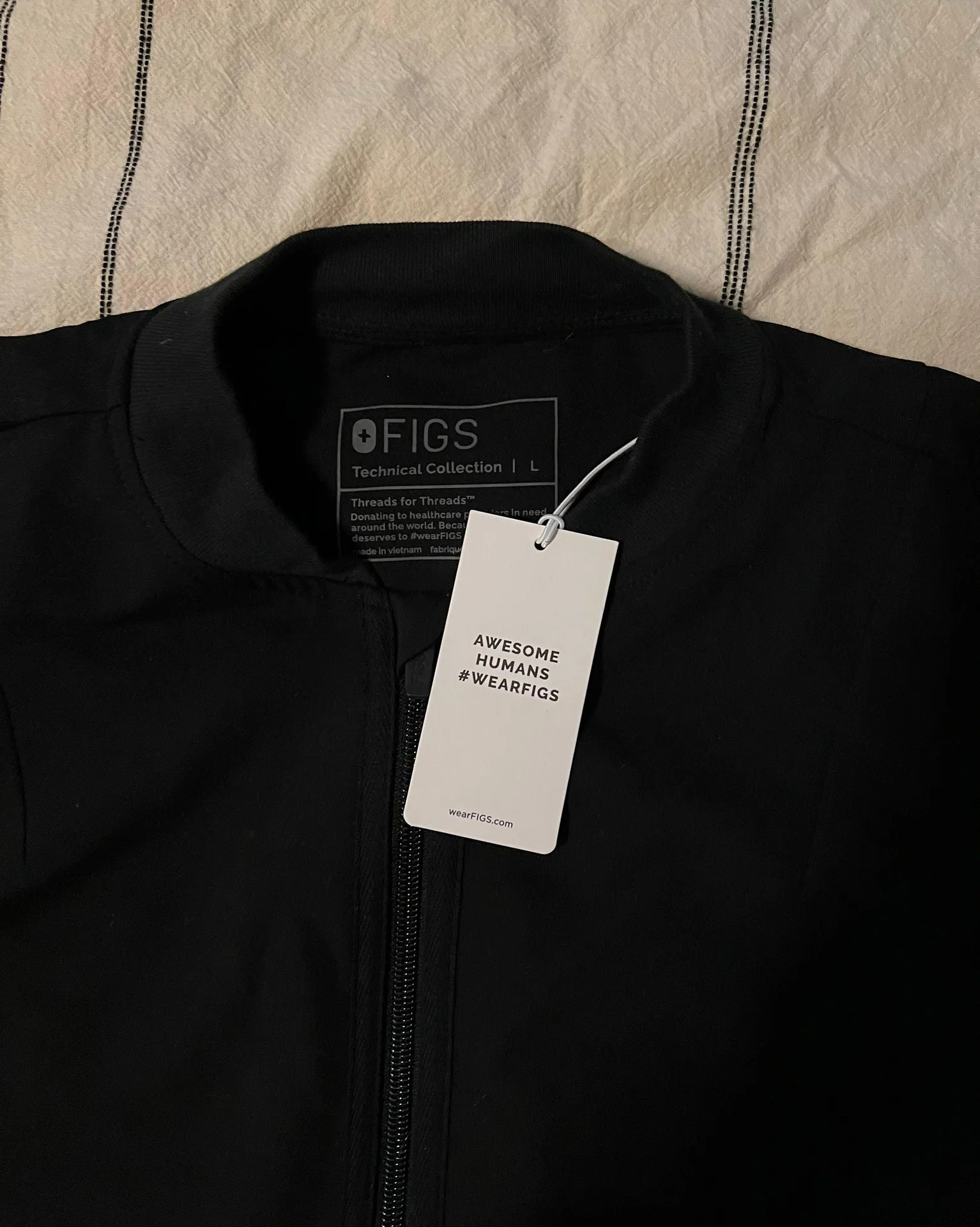 FIGS Jacket - Image 3