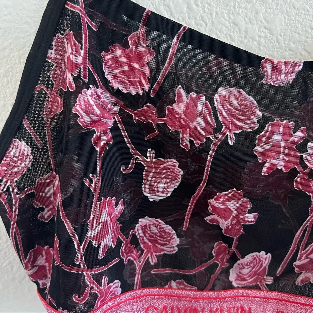 NWT Calvin Klein One Mesh Floral Pull On Bralette Adj Straps Romantic Pink Large - Image 2