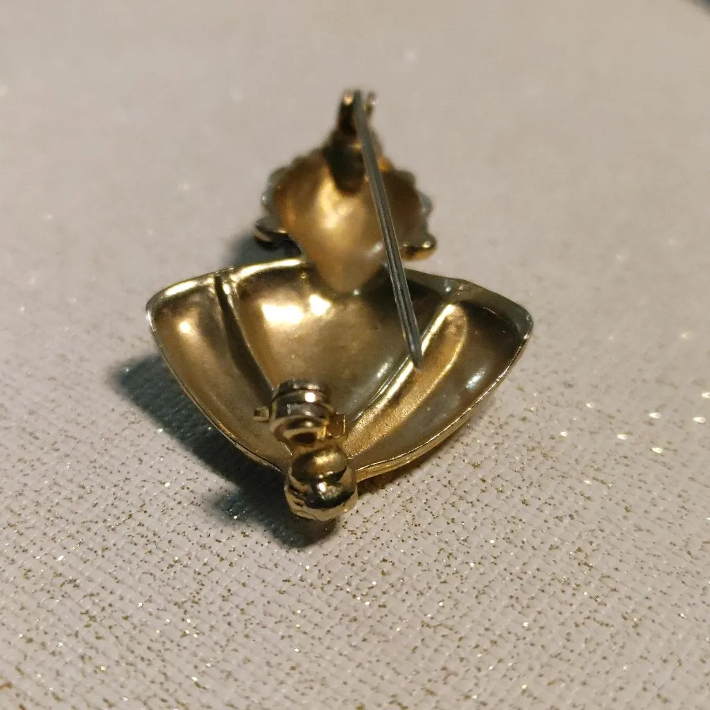 Jolle Rhinestone Genie Brooch 1940s Small Vintage Black Enamel Green Red Stones Gold - Image 7