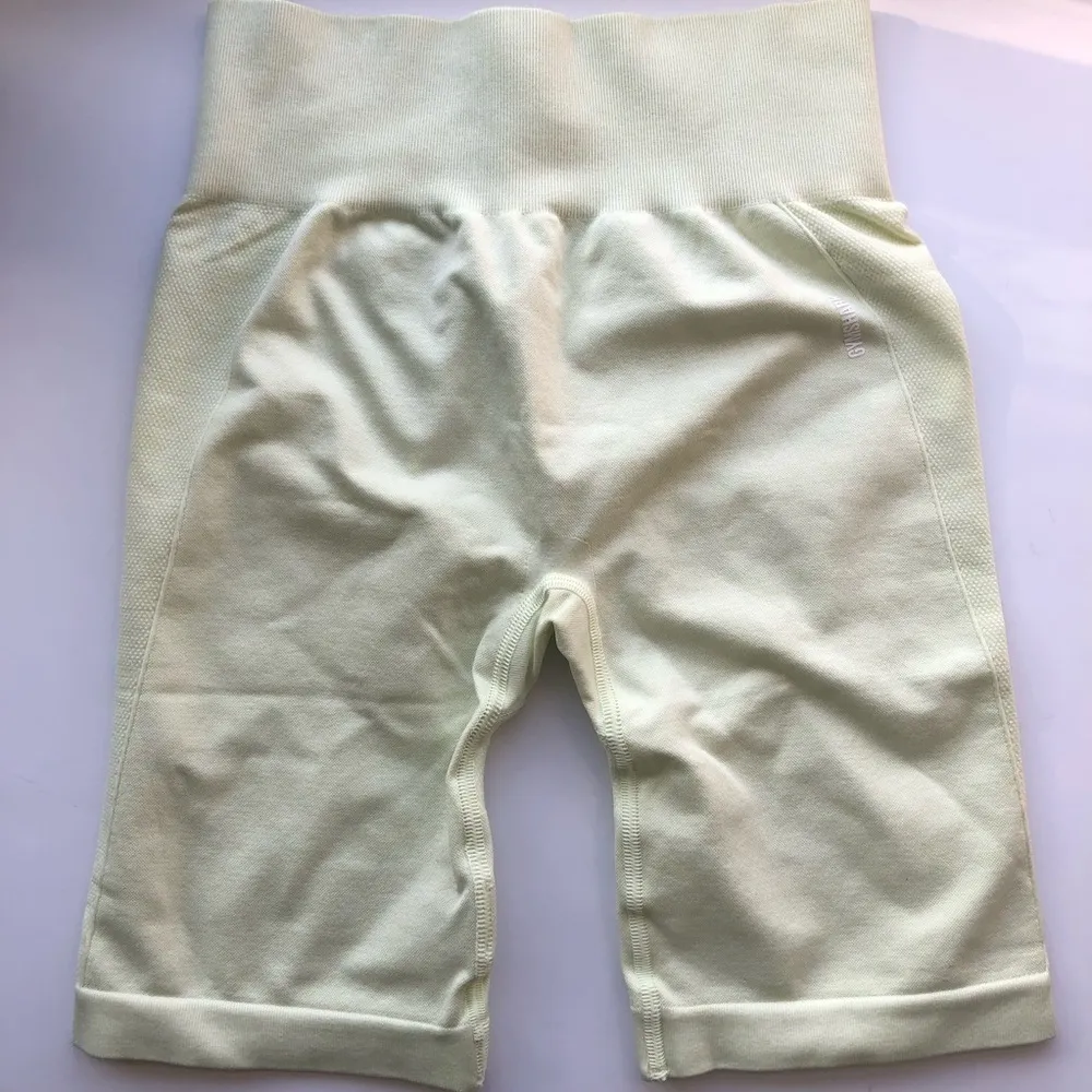 Gymshark M Flex Seamless Cycling Shorts - Image 2