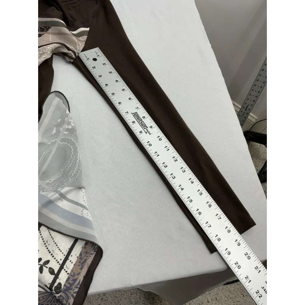 Womans Diane Gilman Pullover Top Small Brown V Neck Long Sleeve Assemetrical - Image 8