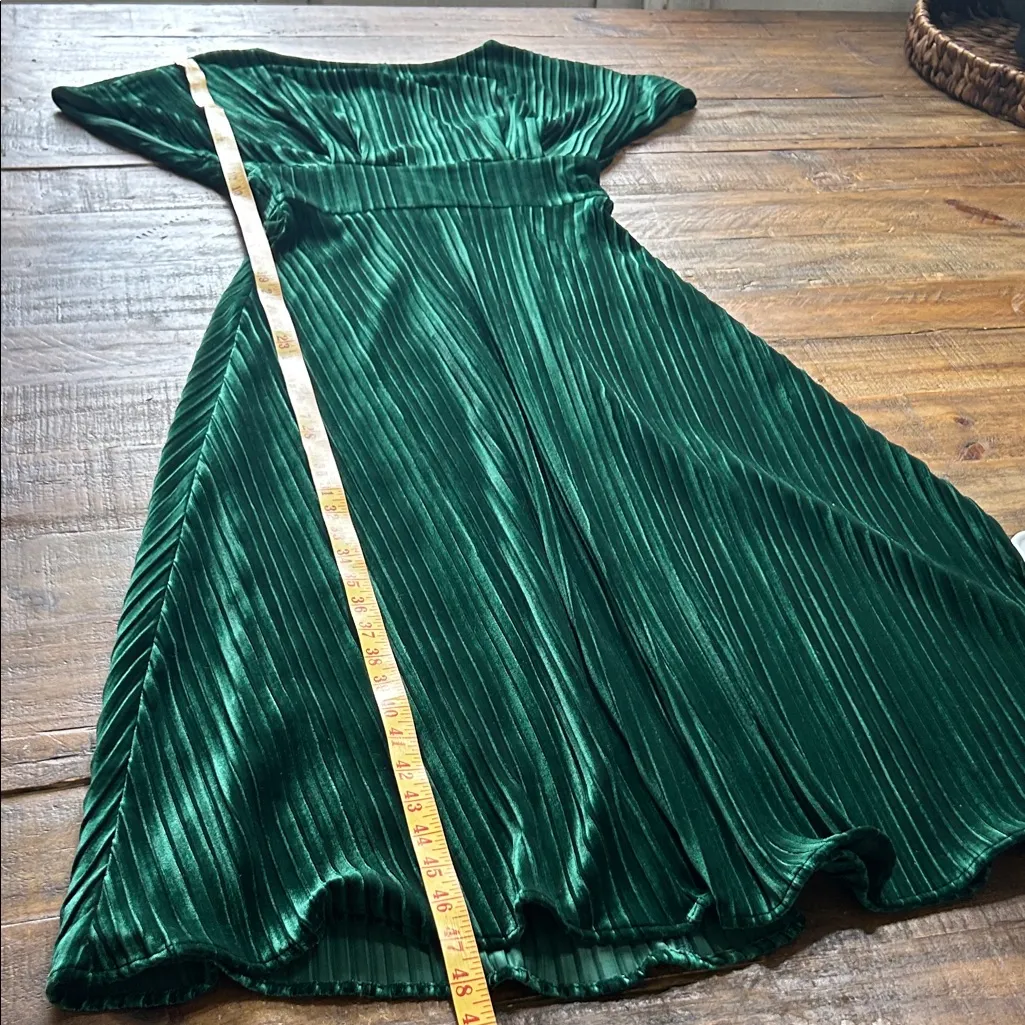 Alexia Admor Dark Green Pleated Maxi Dress - Image 6
