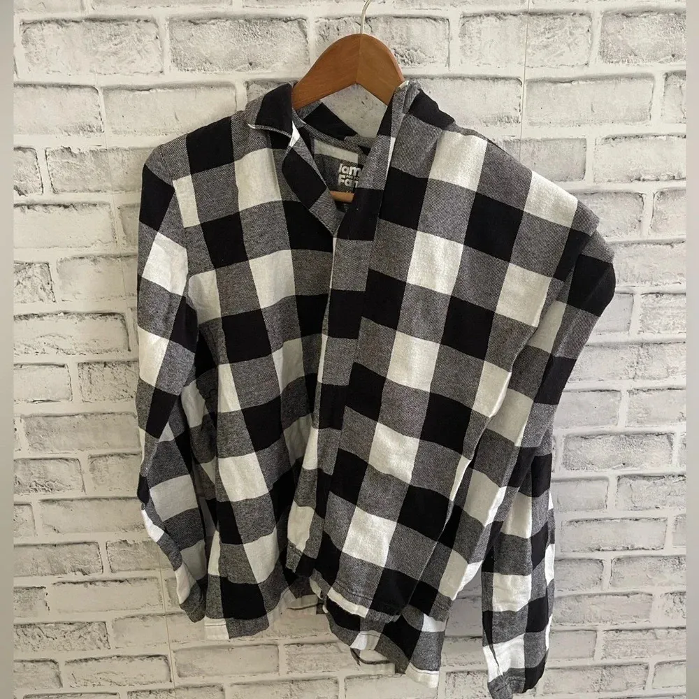 Women’s two - Image 2