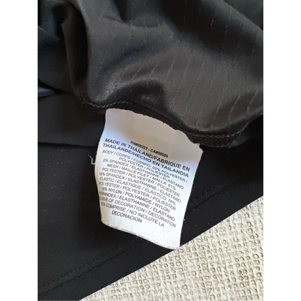 Nike cut out back Tank top size M - Image 5