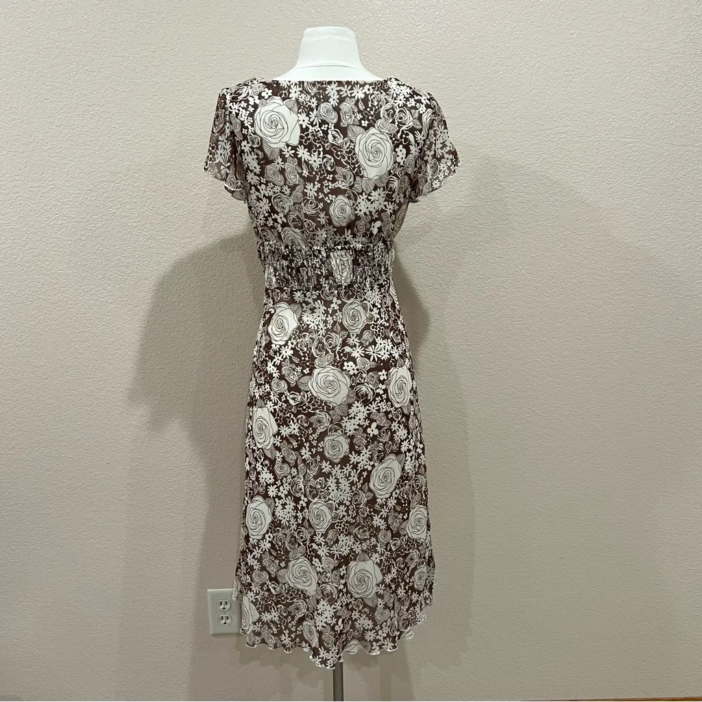 B Smart Brown Cream Floral Boho Dress Size 6 - Image 4
