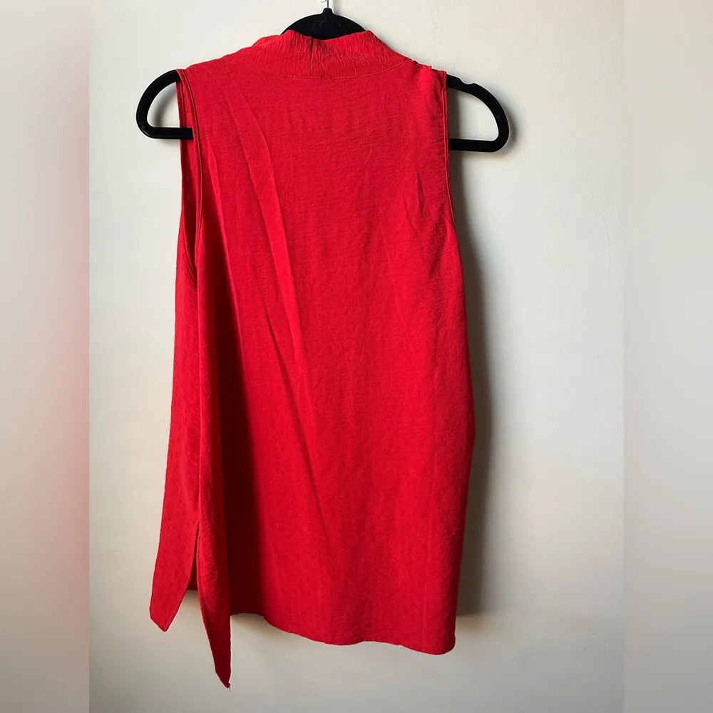 Floral&Ivy Women's Sleeveless Blouse Size Large V-Neck Career Top BELK Red - Image 4