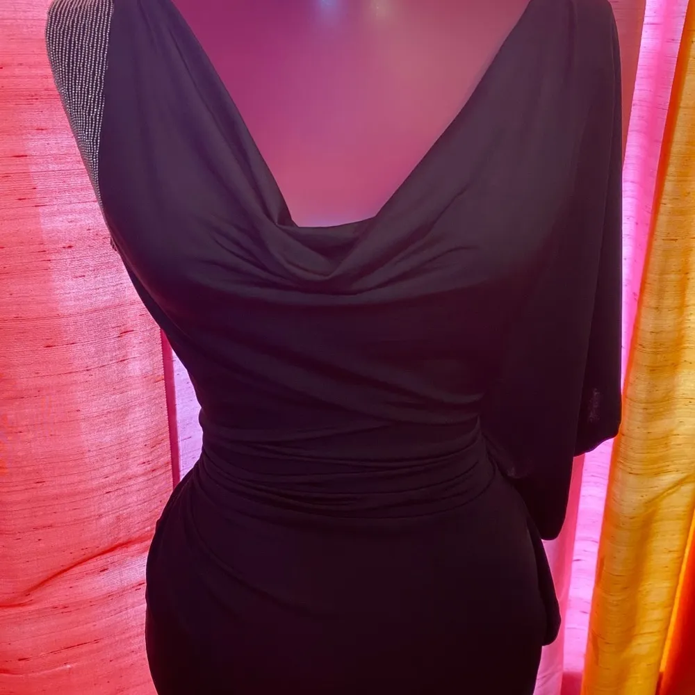 Black One Shoulder Top from Twenty One (Forever 21) Medium - Image 2