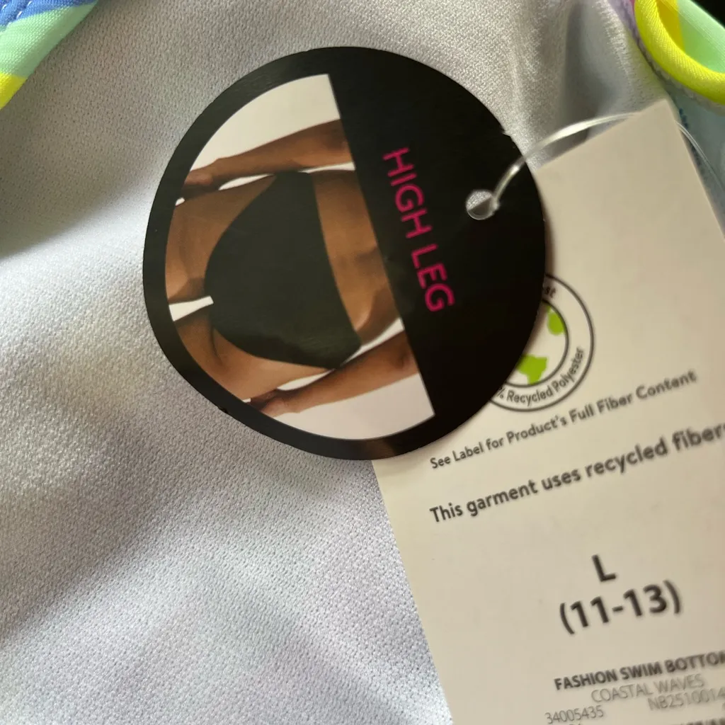 No Boundaries Juniors' Bikini Size L - Image 6