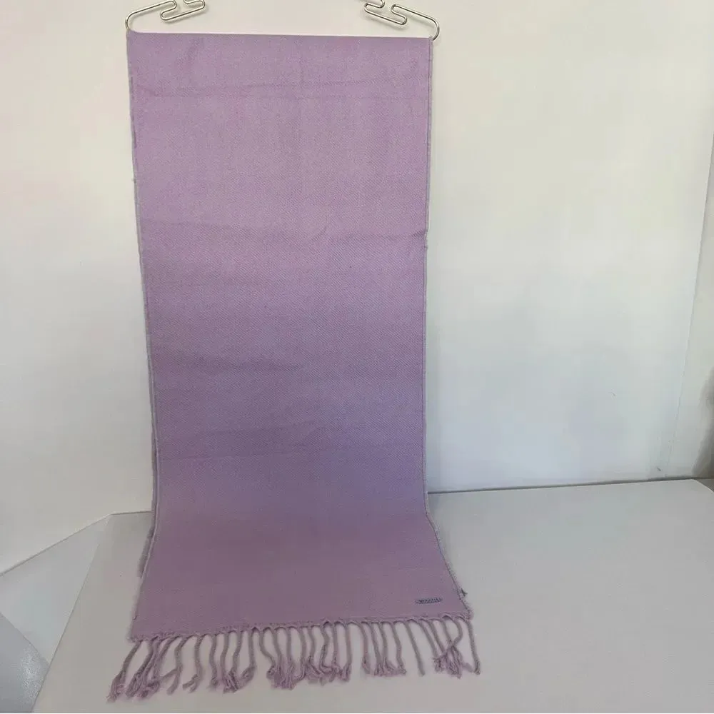 Steve Madden  Reversible Leopard Print Scarf Lavender Mint With Fringe - Image 3