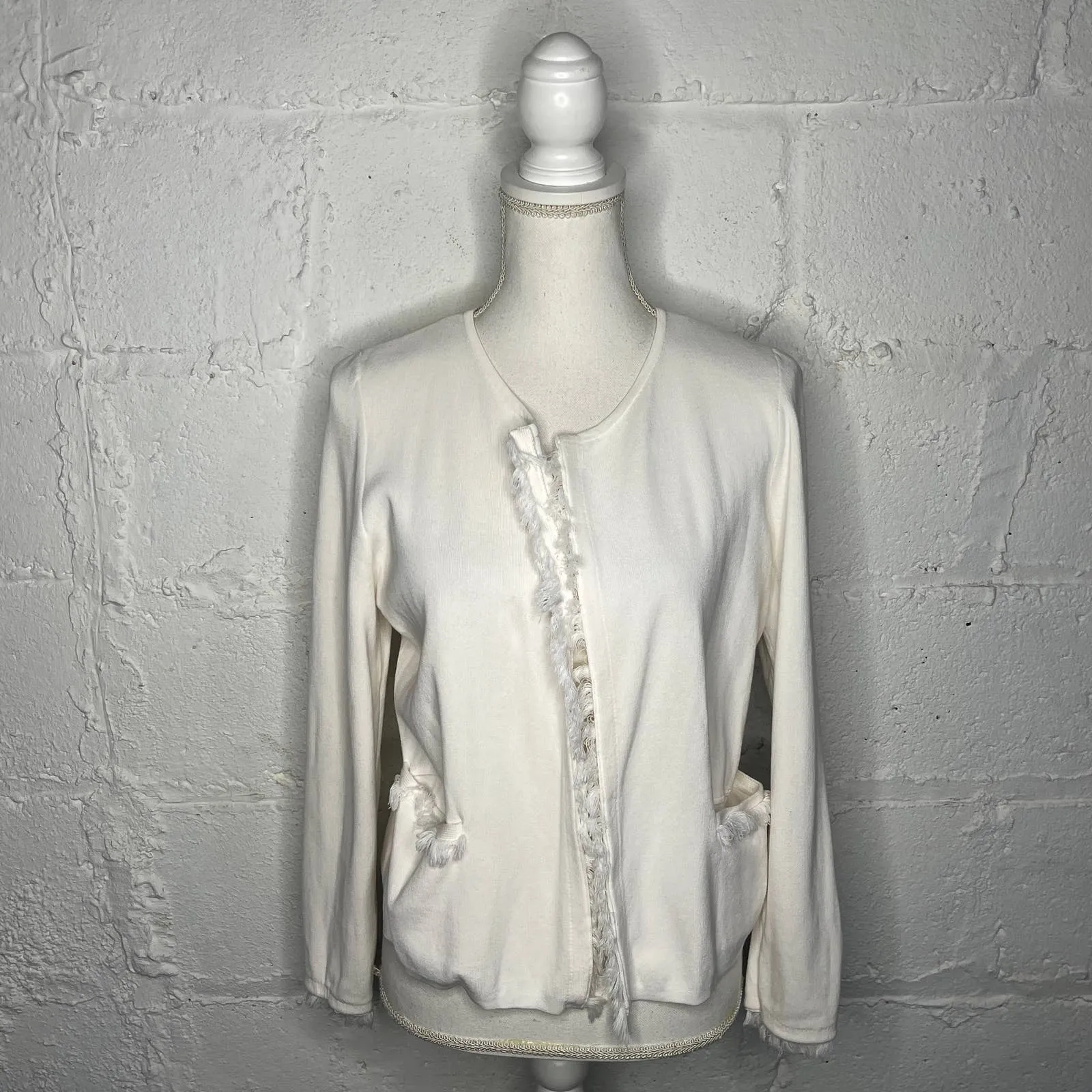 J. McLaughlin Marie Open Front Frayed Cardigan Patch Pocket Women White Medium - Image 2