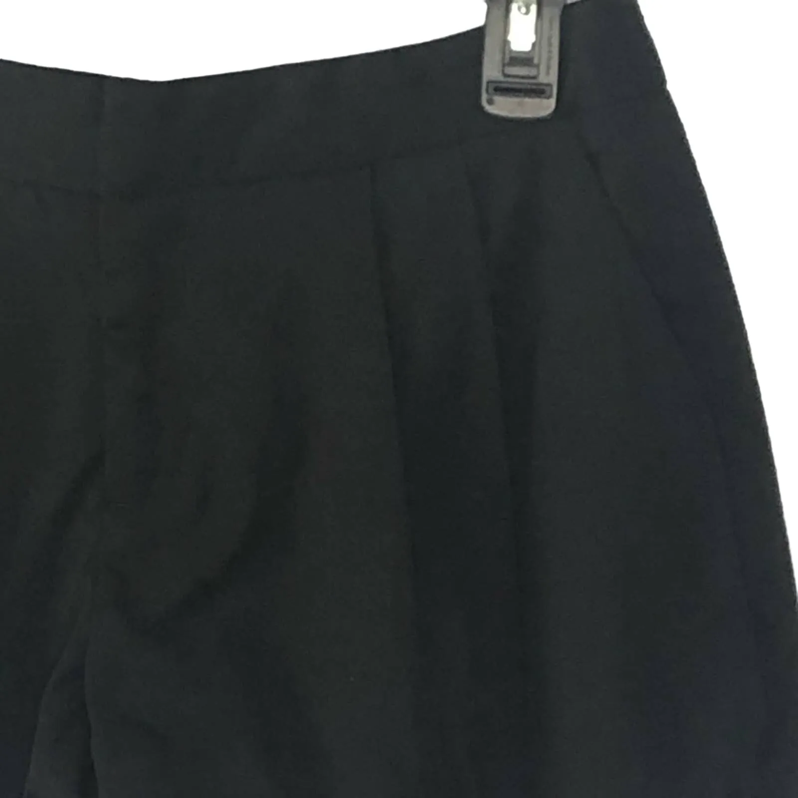 BCBGeneration Black Bubble Leg Dress Shorts Size 6 Pleated Lined Chic - Image 3