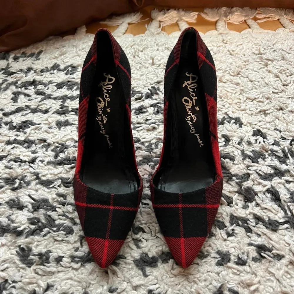 Alice + Olivia Red & Black Plaid Pumps - Size 37.5 - Image 2