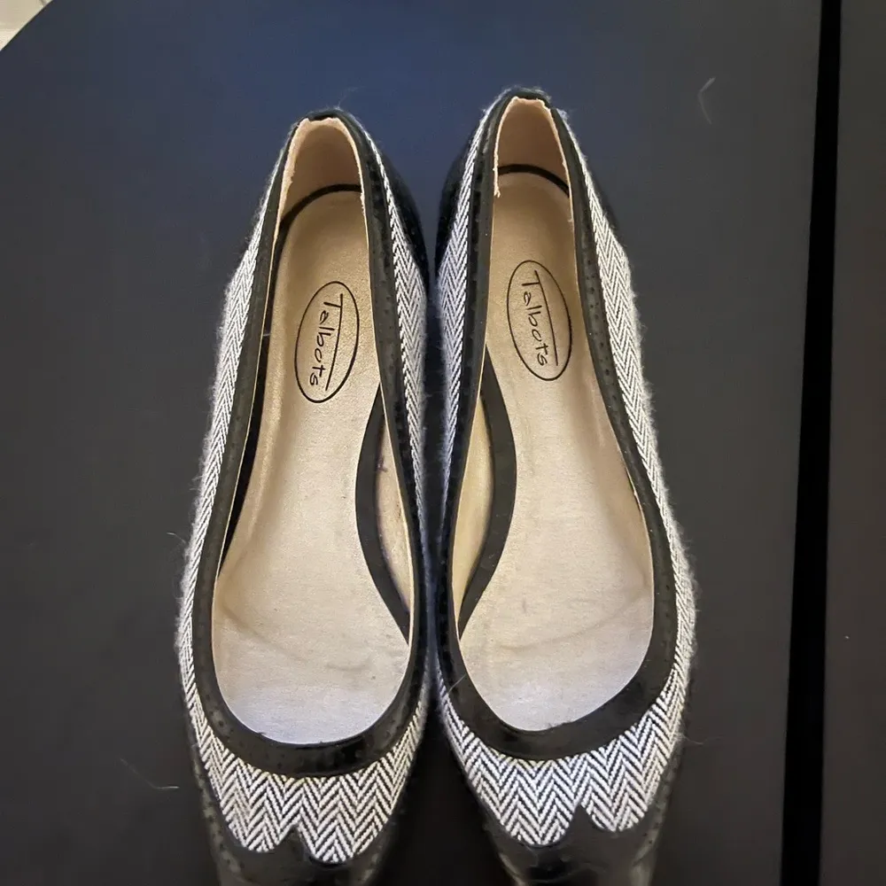 Talbots Black and White Flats with Tweed Herringbone size 8M - Image 2