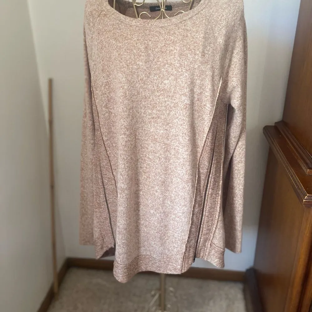 Doe & Rae long sleeve top with zipper detail - Image 7