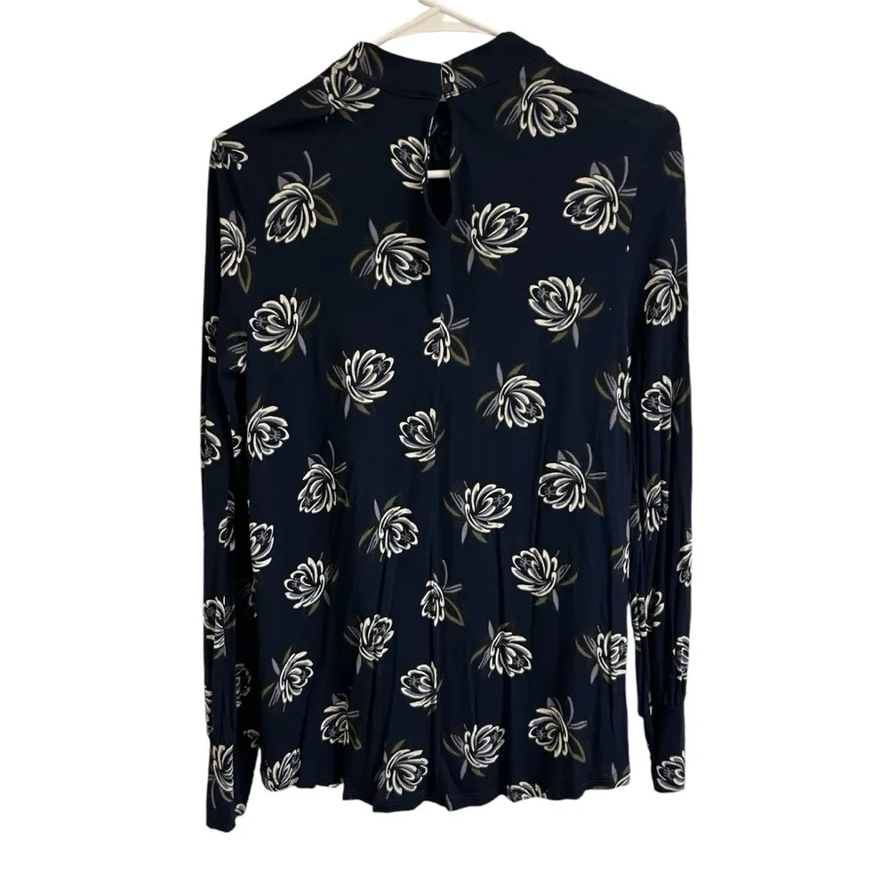 Loft Womens Size Sm Long Sleeve Mock Neck Navy Floral Blouse Career Wear Casual - Image 2