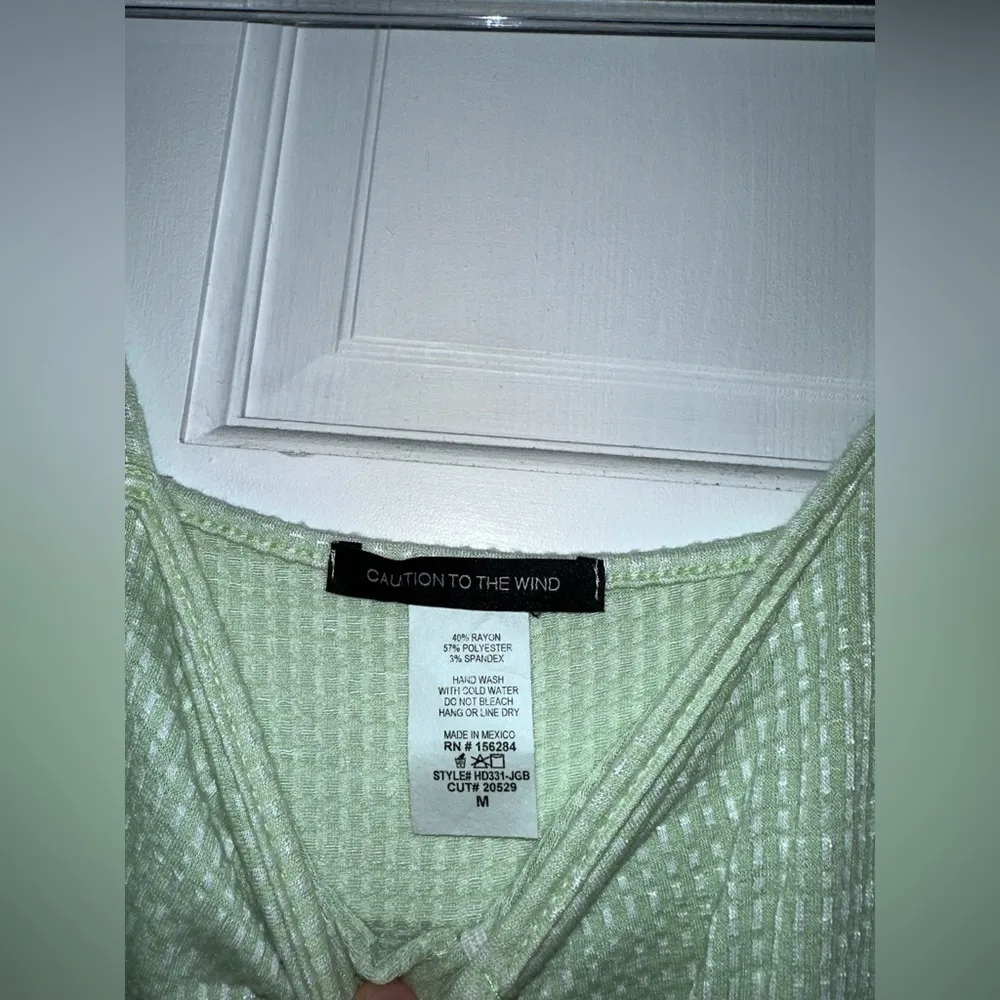 Green jumpsuit - Image 6