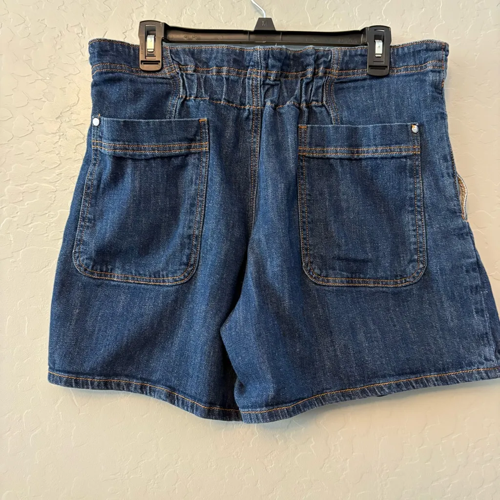 Pilcro anthropologie denim jean shorts with belted details and elastic waist 28 - Image 10