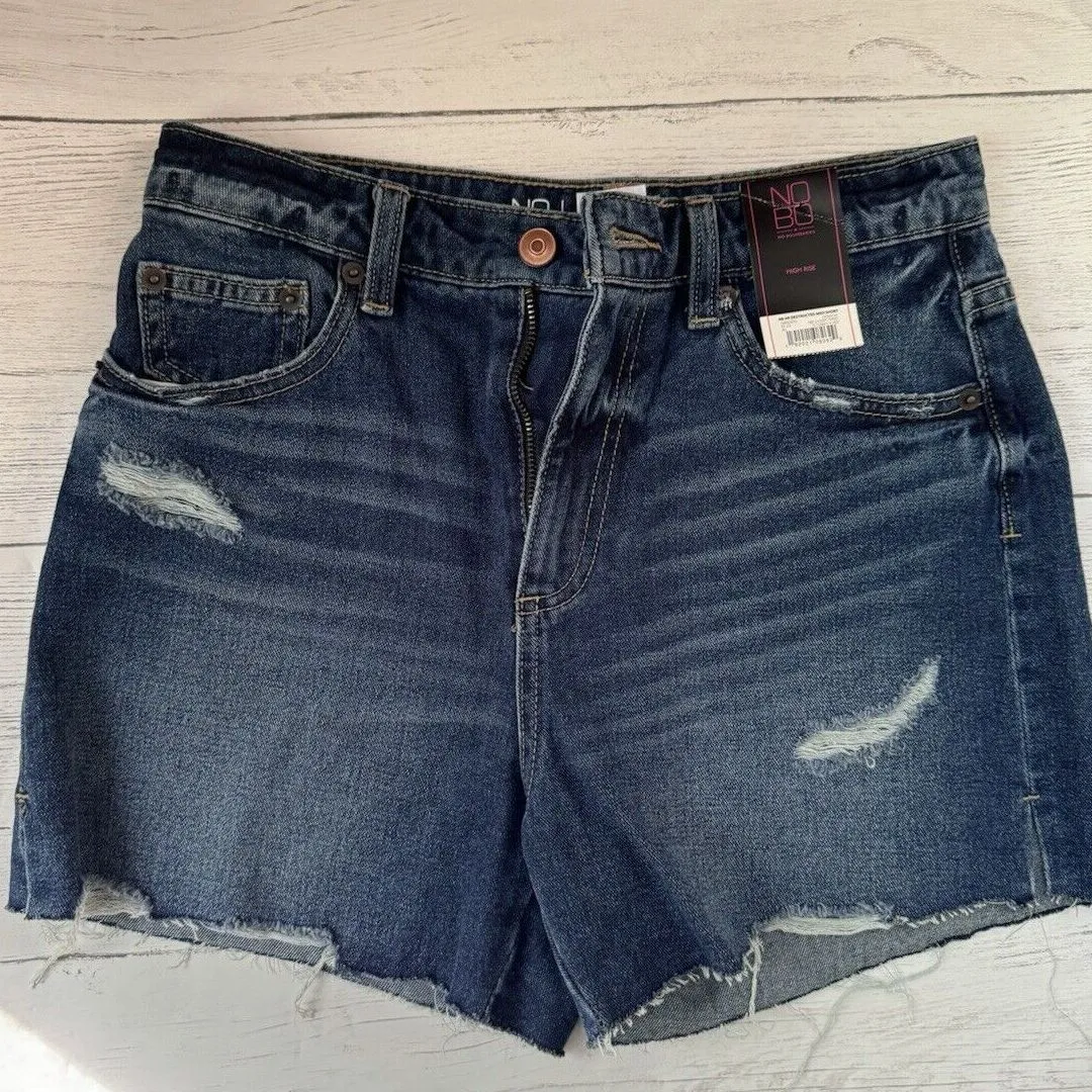 No Boundaries High Rise Distressed Midi Shorts Size 3 Dark Wash. - Image 5