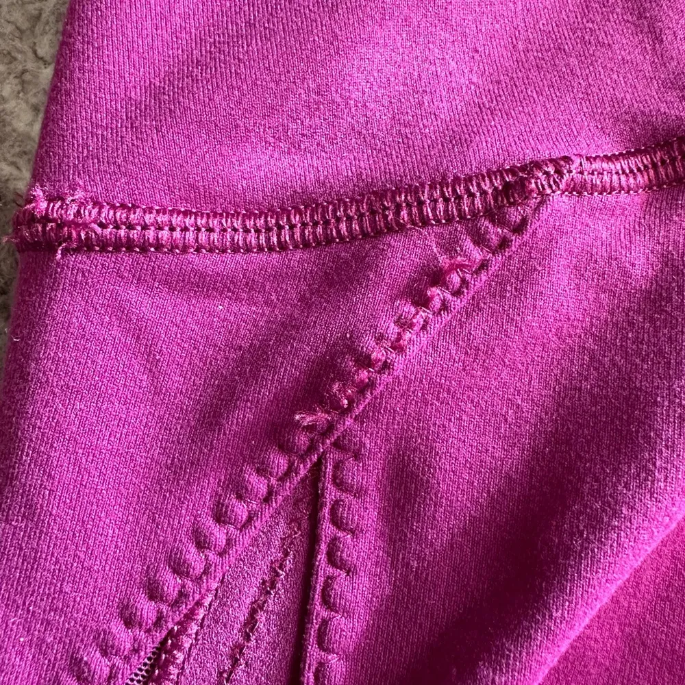 Lululemon High Times Pant (Rhythm) Leggings in Color Chilled Grape Size 2 - Image 4