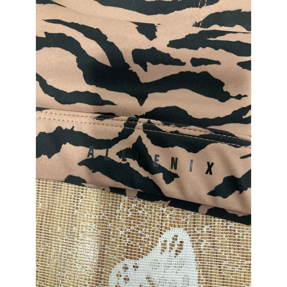 All Fenix High End Sports Bra Size Medium Animal Print Tiger Tan and Black - Image 6