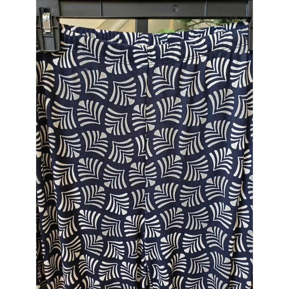 Cato Navy White Geometric Print Bell Bottom Pants Size S Stretch Flare Boho - Image 8