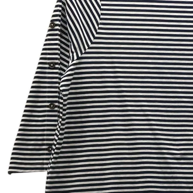 Croft And Barrow Womens Top Size 3X Oversized Relaxed Comfy Preppy Button Detail - Image 4