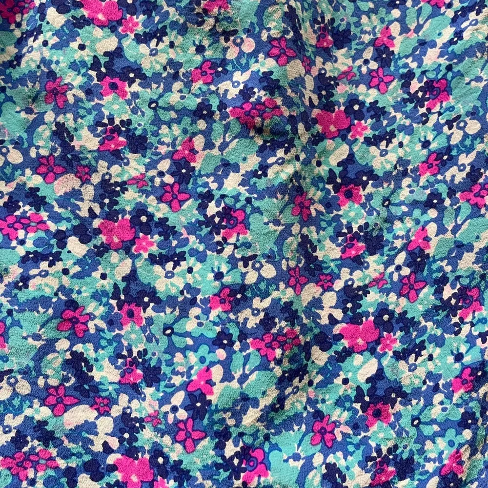 Alice & Trixie 100% Silk Top -Size Small - Image 11