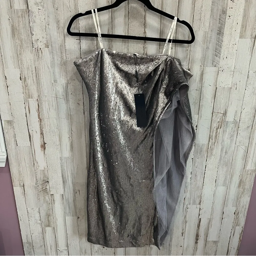 NWT HALSTON HERITAGE Women's Gray Silver Strapless Sequin Dress - Image 3