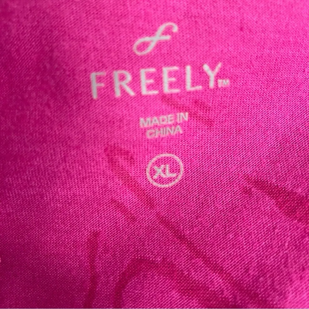 Women's Freely Pink XL Top - Image 3