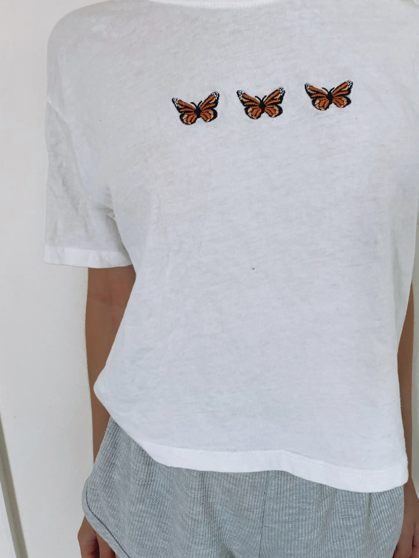 PacSun crop butterfly tee - Image 3