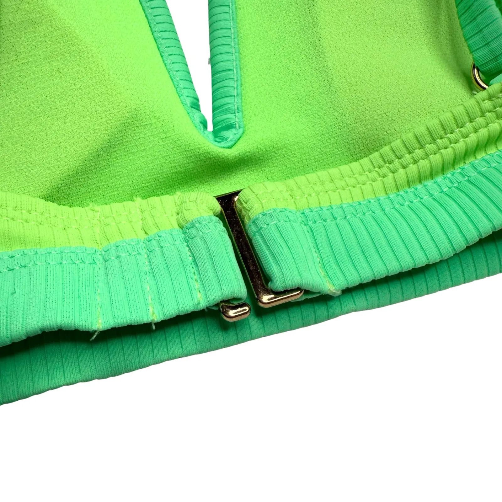 Salt + Cove Ribbed V - Image 7