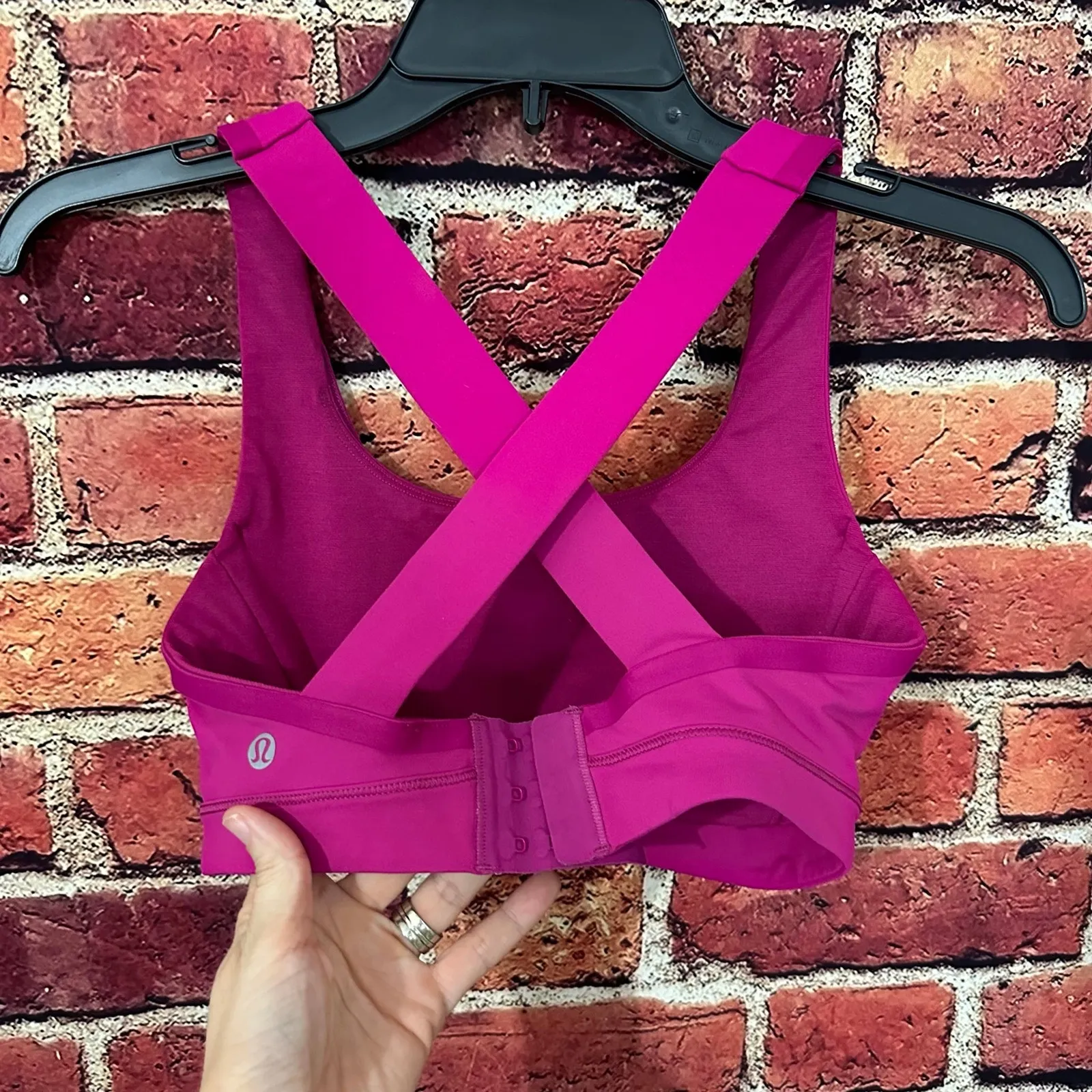 lululemon sports bra size 6 - Image 3