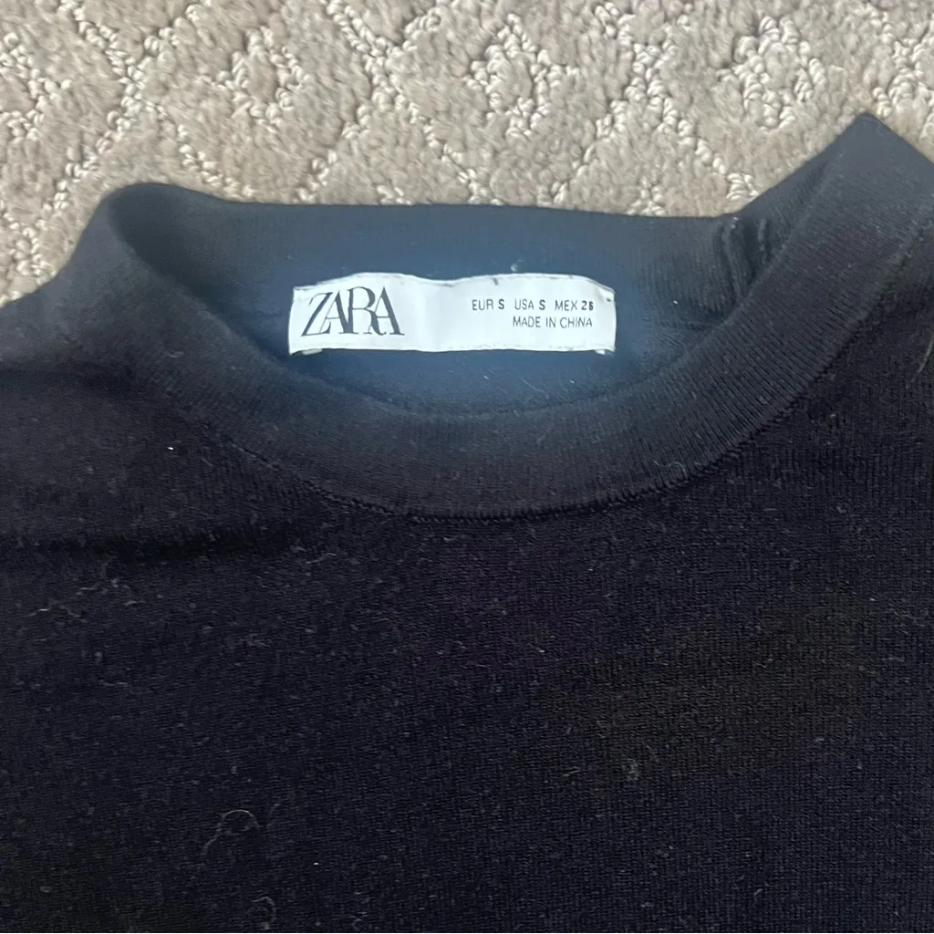 ZARA  Black Crew Neck Sweater With Button Cuff Detail Size Small - Image 3