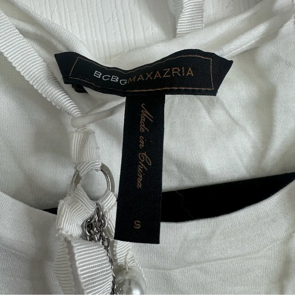 bcbgmaxazria Dress with Chic Black Pencil Skirt & White Top w/Necklace Small - Image 10