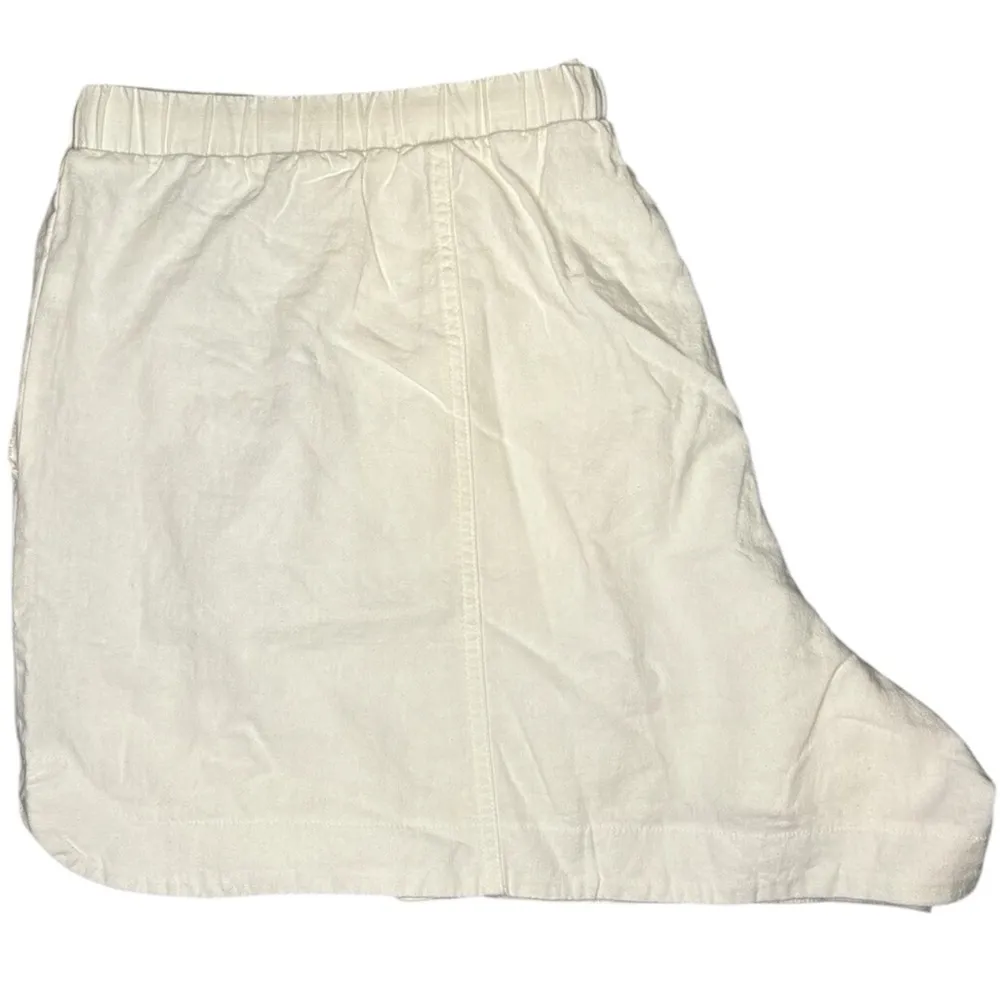 Universal Threads Women’s White Linen High Rise Pull on Shirts Size 3X - Image 4