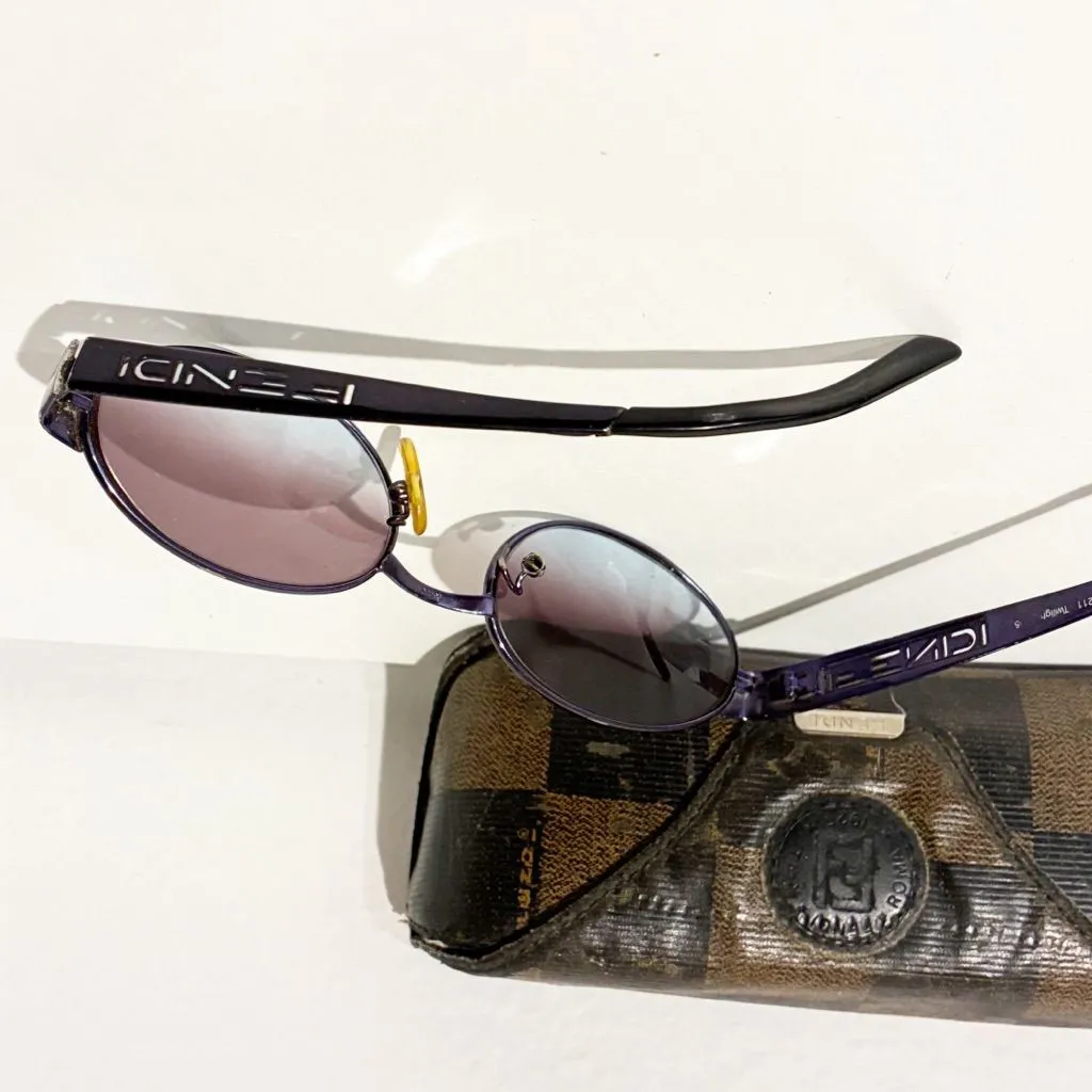 Vintage FENDI Twilight Oval Sunglasses FS211 Black Frame Ombre Lens 135 Unisex - Image 4