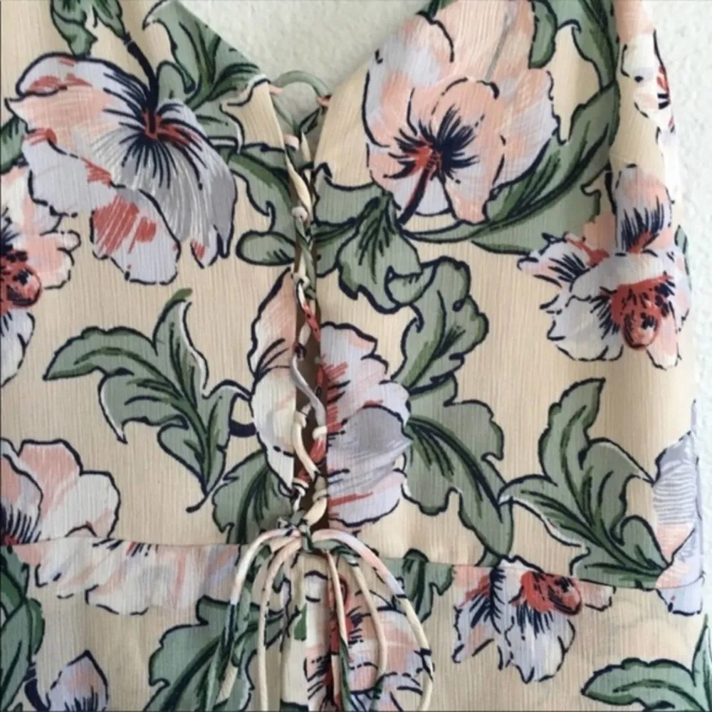 Ali and Jay Floral Skirted Romper NWT - Image 5