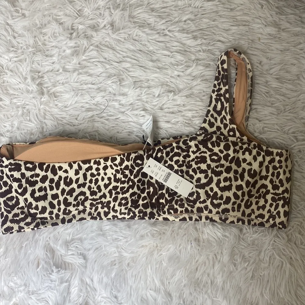 J Crew  Women’s One Shoulder Swim Bikini Top in Leopard Print Size 2X NWT - Image 6