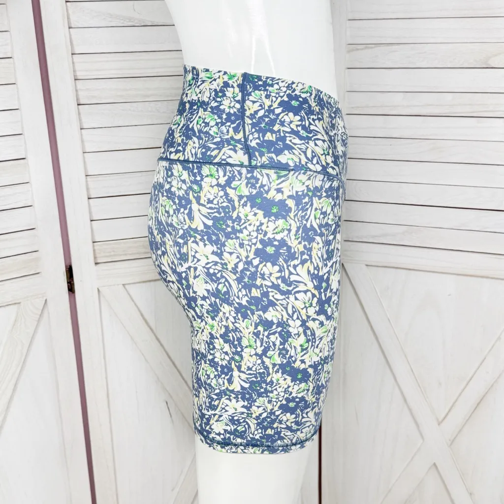 Offline Aerie‎ Floral Crossover High Waist Bike Shorts Blue Small 7 Inch - Image 5