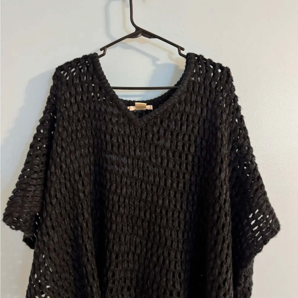 gorgeous dark navy blue knitted sweater/ poncho size S - Image 2