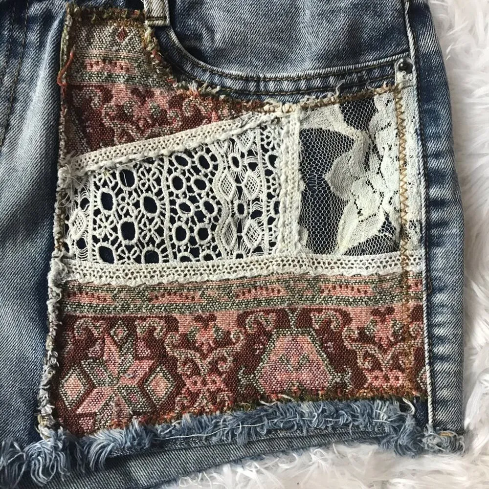 Y2K Bongo patchwork denim shorts - Image 3