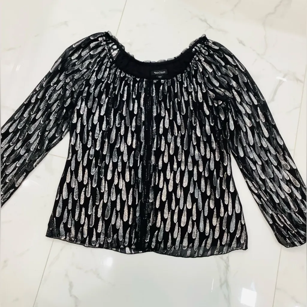 Nice dressy long sleeve blouse🖤🤍🖤🤍 - Image 4