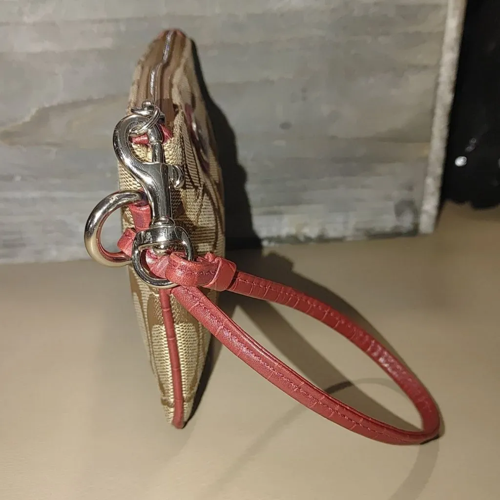 Coach Brown Red Signature Wristlet Clutch C Jacquard Satin Lining Zipper Closure - Image 7